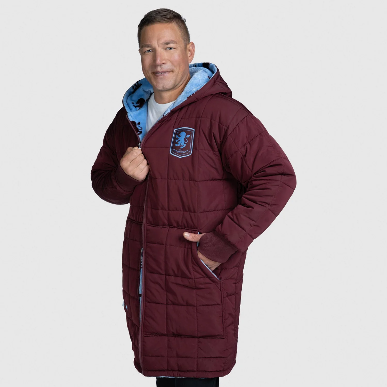 Aston Villa - Image 6