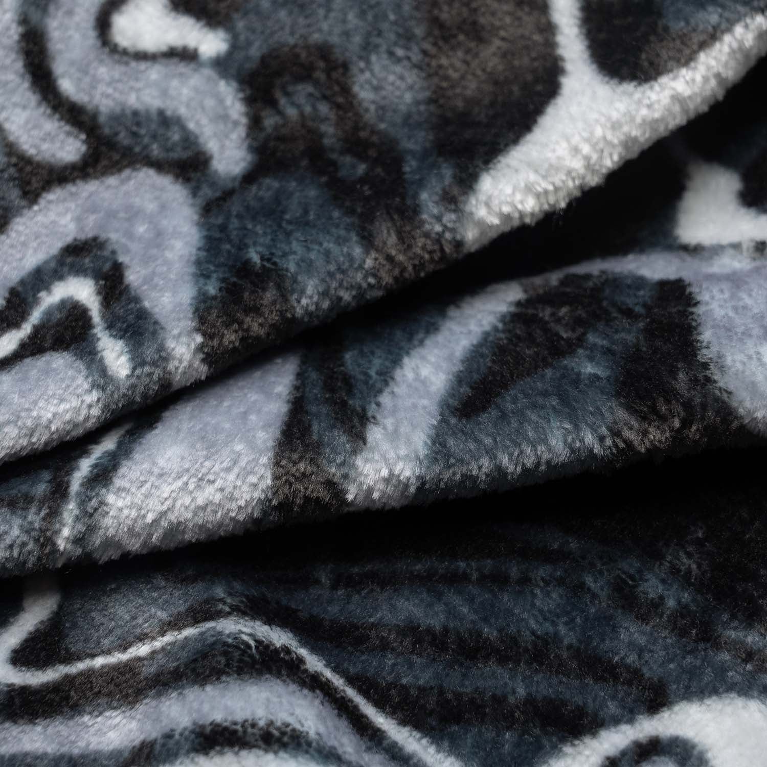 Charcoal Swirl - Image 7