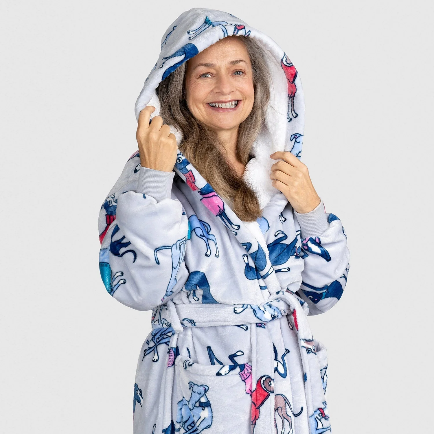 Greyhound - Image 4